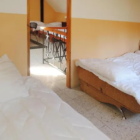 With Private Beach, Cleaning Included Appartement Sulomino