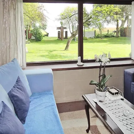 With Private Beach, Cleaning Included Appartement *